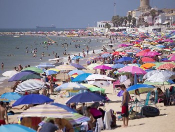 Иностранные туристы увеличивают свои расходы в Испании