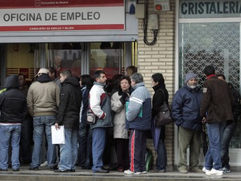 Темпы роста безработицы в Испании в январе – самые низкие с 2004 года