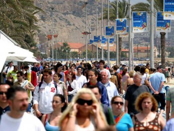 В декабре 2016 года иностранные туристы потратили на отдых в Валенсии на 41% больше, чем год назад