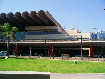 Аэропорт Валенсии продолжает наращивать число пассажиров