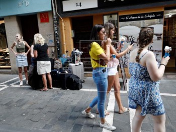 Испания седьмой год подряд устанавливает рекорд по посещению иностранных туристов