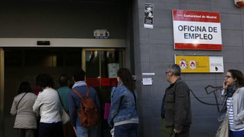 Безработица в Испании снижается второй месяц подряд
