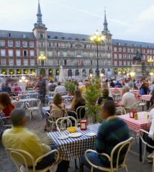 Испанию вновь посетило рекордное количество иностранных туристов