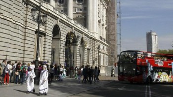 Иностранные туристы принесли в казну Испании более 43 млрд. евро