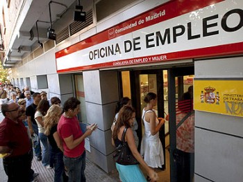Во II квартале 2015 года безработица в Испании снизилась до 22,37%