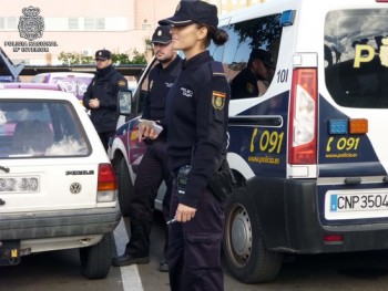 В Валенсии задержаны румынки, грабившие жертв с помощью объятий