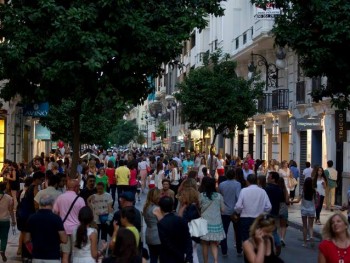Мэр Валенсии закроет магазины, работающие по воскресеньям 