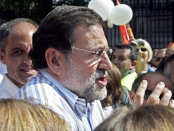 На главу правительства Испании совершено нападение 