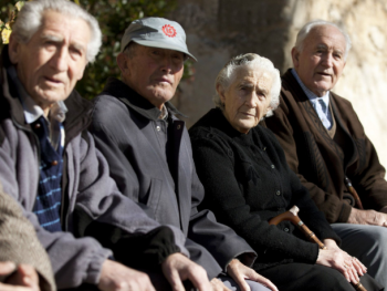 Средняя пенсия в Испании составляет 900 евро